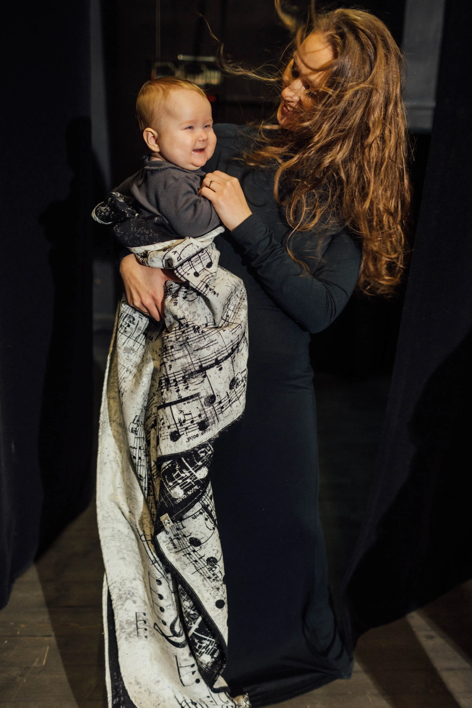 Symphony Violin Woven Wrap by Lennylamb